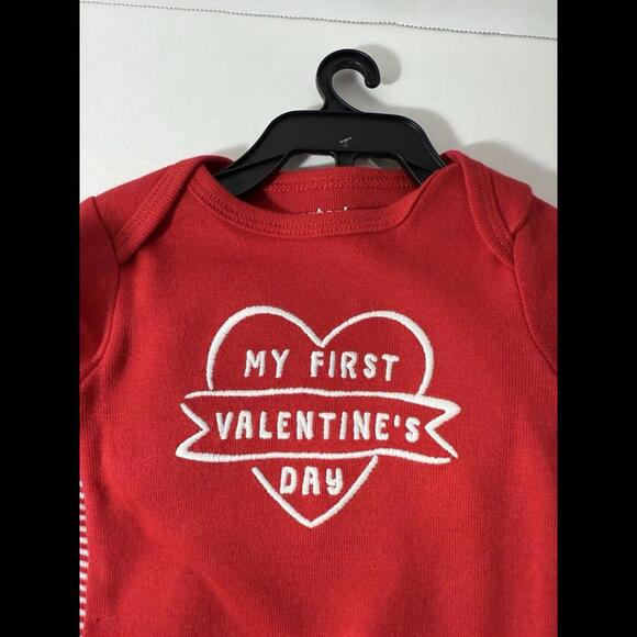 Carters Baby First‎ Valentines Day 0-3 Month Boy Girl 2 Piece Set 2025 Design - Picture 1 of 6
